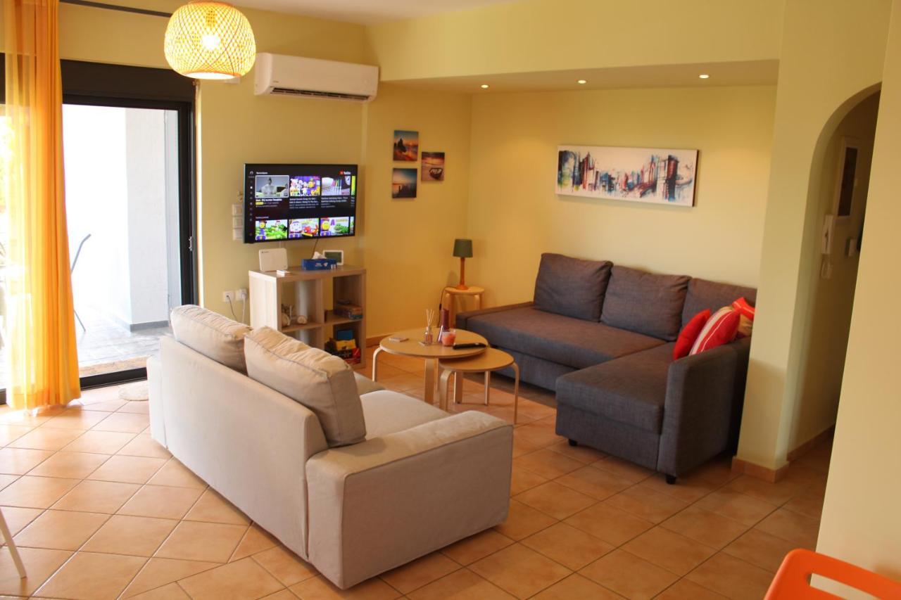 T&a Apartment,near The Sea.